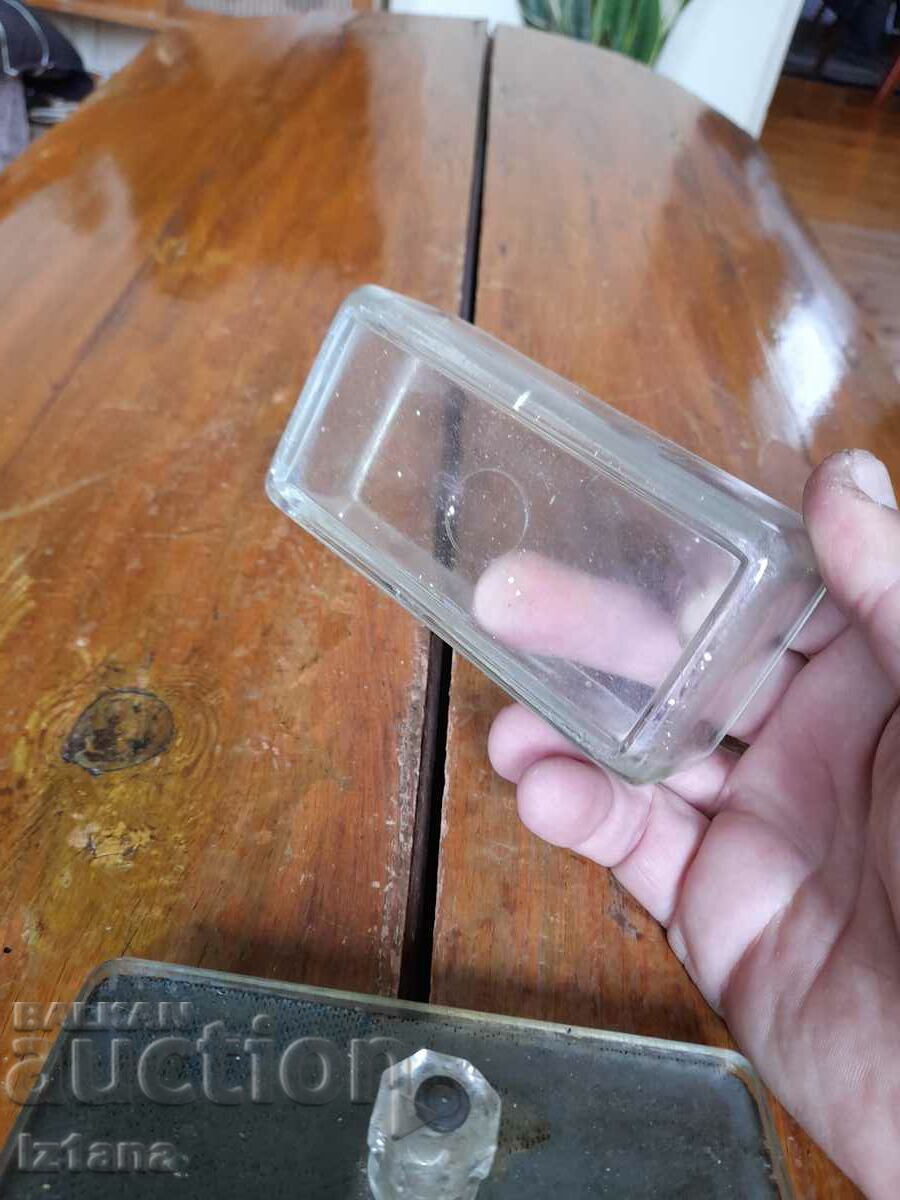 Доставка на Стара зъболекарска стъкленица