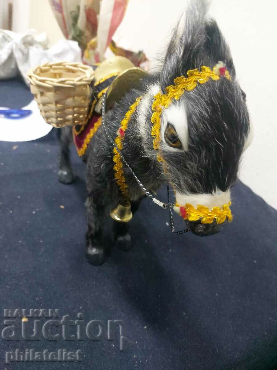 αναμνηστικά, διακοσμητικά γαϊδούρια!, 35 λέβα με τιμή 35.00 BGN | € 17.90