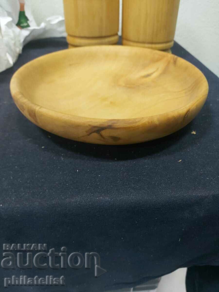 Дървена купа! с цена 26.00 лв. | € 13.29 Дървена купа! с цена 26.00 лв. | € 13.29