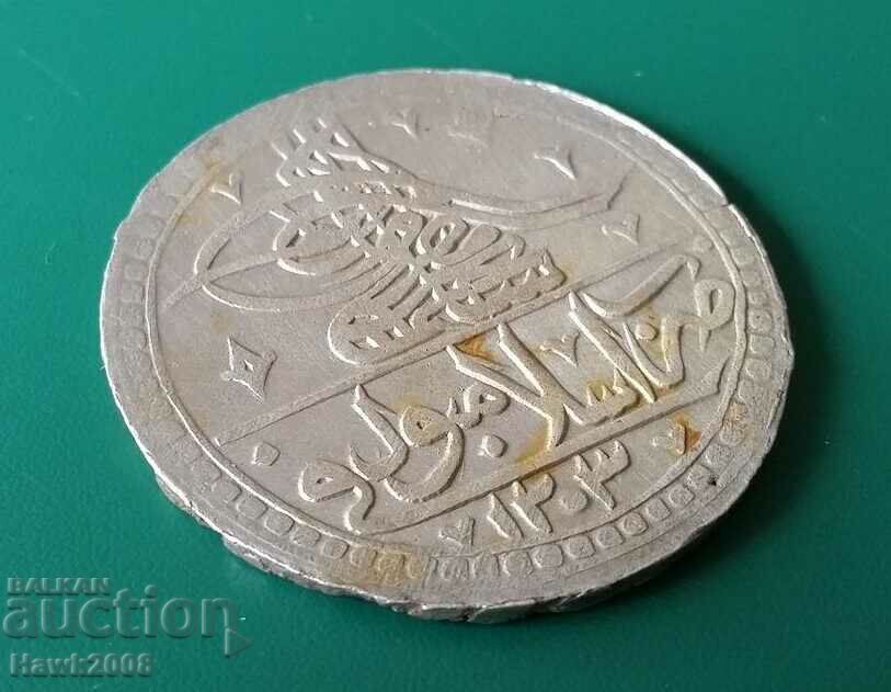 Auction Ottoman Turkey 100 Pairs YUZLUK 1203/4 Selim 3 Silver Coin Auction Ottoman Turkey 100 Pairs YUZLUK 1203/4 Selim 3 Silver Coin