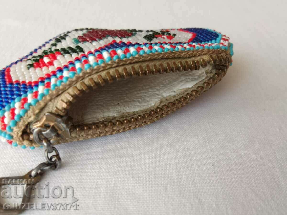 19th Century Glass Bead Coin Purse - 6 19th Century Glass Bead Coin Purse - 6