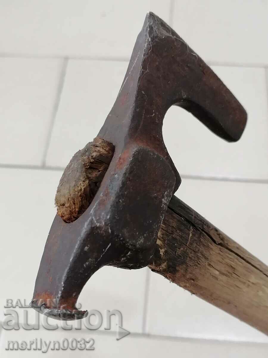 Old ax pickaxe satyr hatchet with sap with price 46.00 BGN | € 23.52