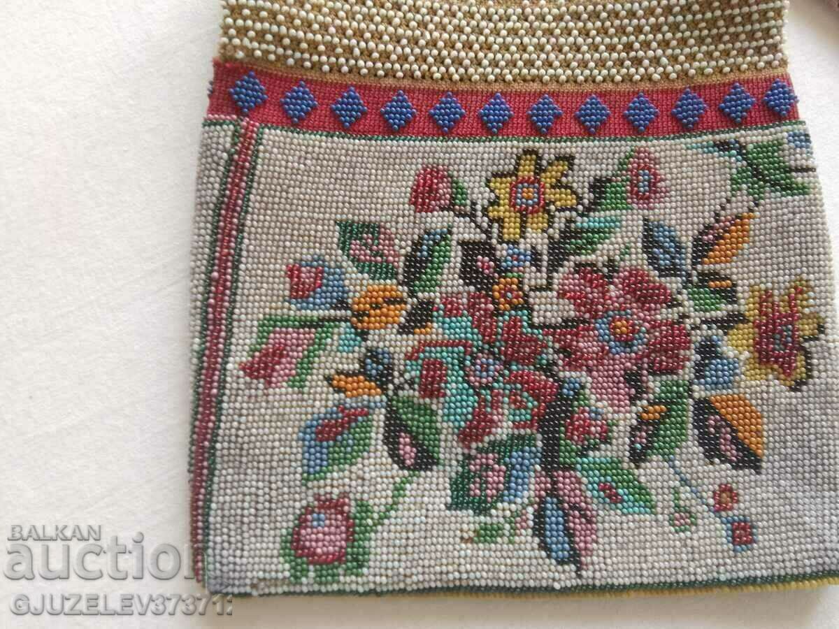 Delivery of An old handbag made of beads, handmade, period 1900 Delivery of An old handbag made of beads, handmade, period 1900