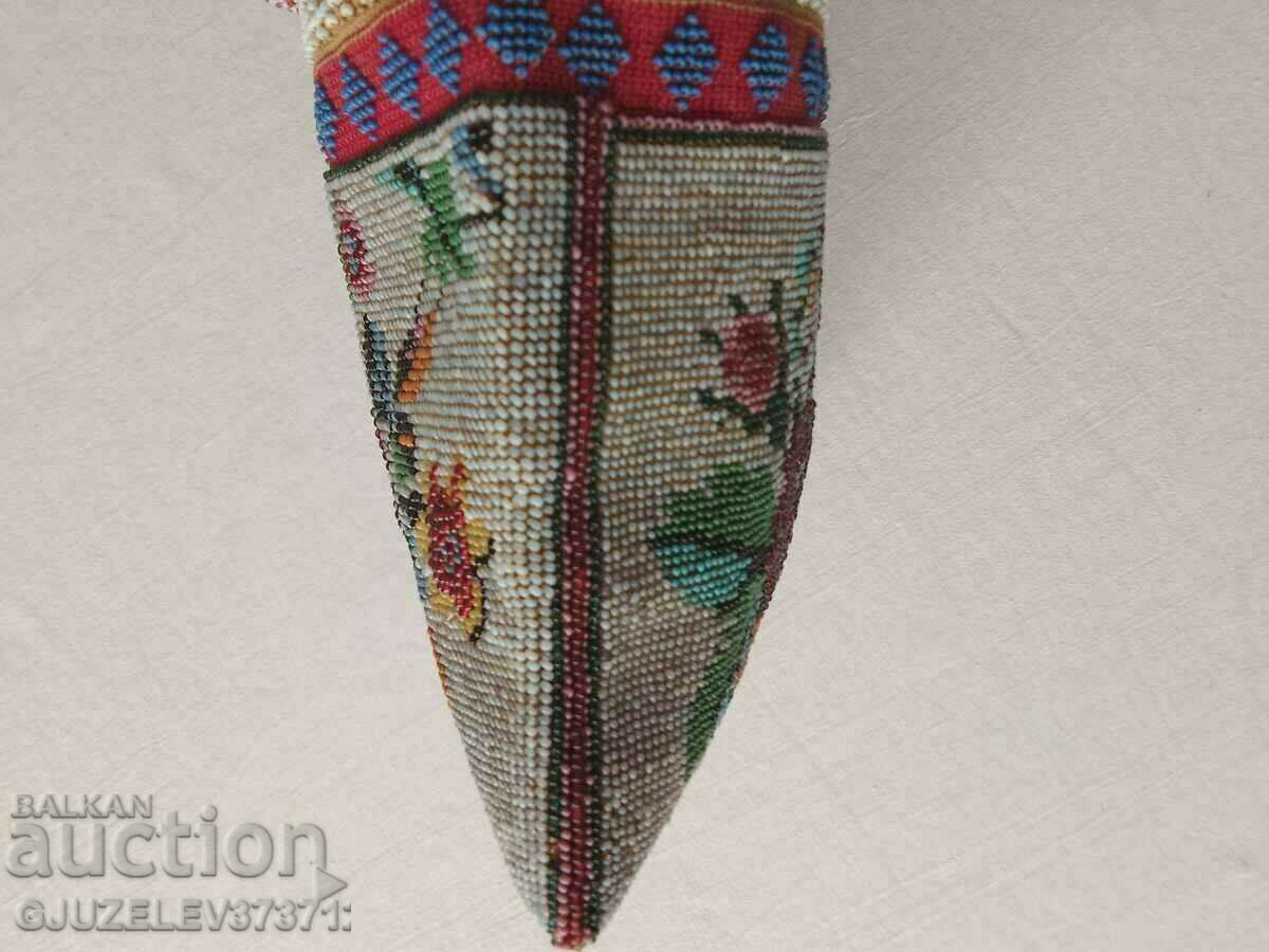 An old handbag made of beads, handmade, period 1900 - 5 An old handbag made of beads, handmade, period 1900 - 5