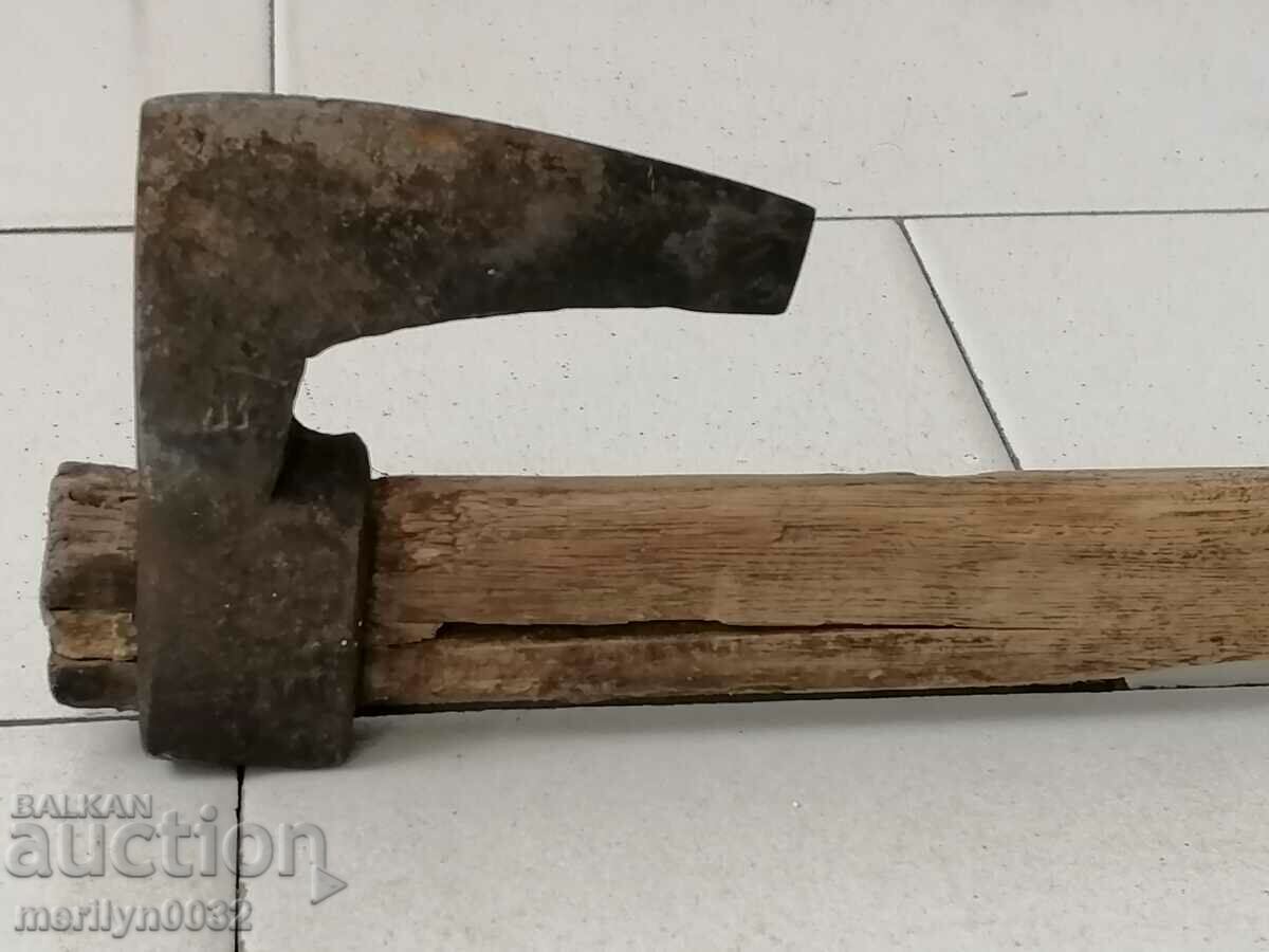 An old ax with a print top gun saber hat grip with price 48.00 BGN | € 24.54 An old ax with a print top gun saber hat grip with price 48.00 BGN | € 24.54