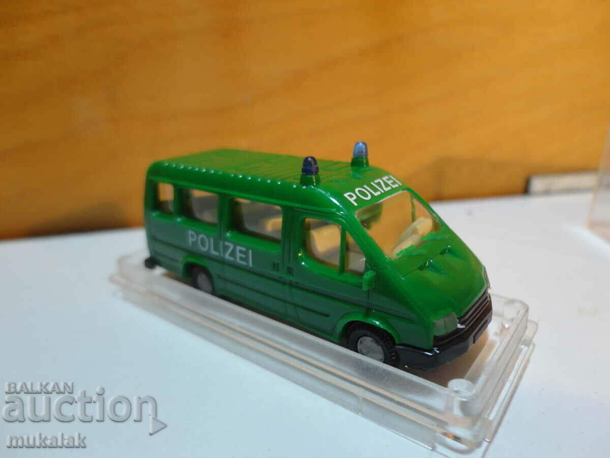PRALINE HO 1/87 VW BUS MODEL POLICE FORD TRANSIT - 5 PRALINE HO 1/87 VW BUS MODEL POLICE FORD TRANSIT - 5