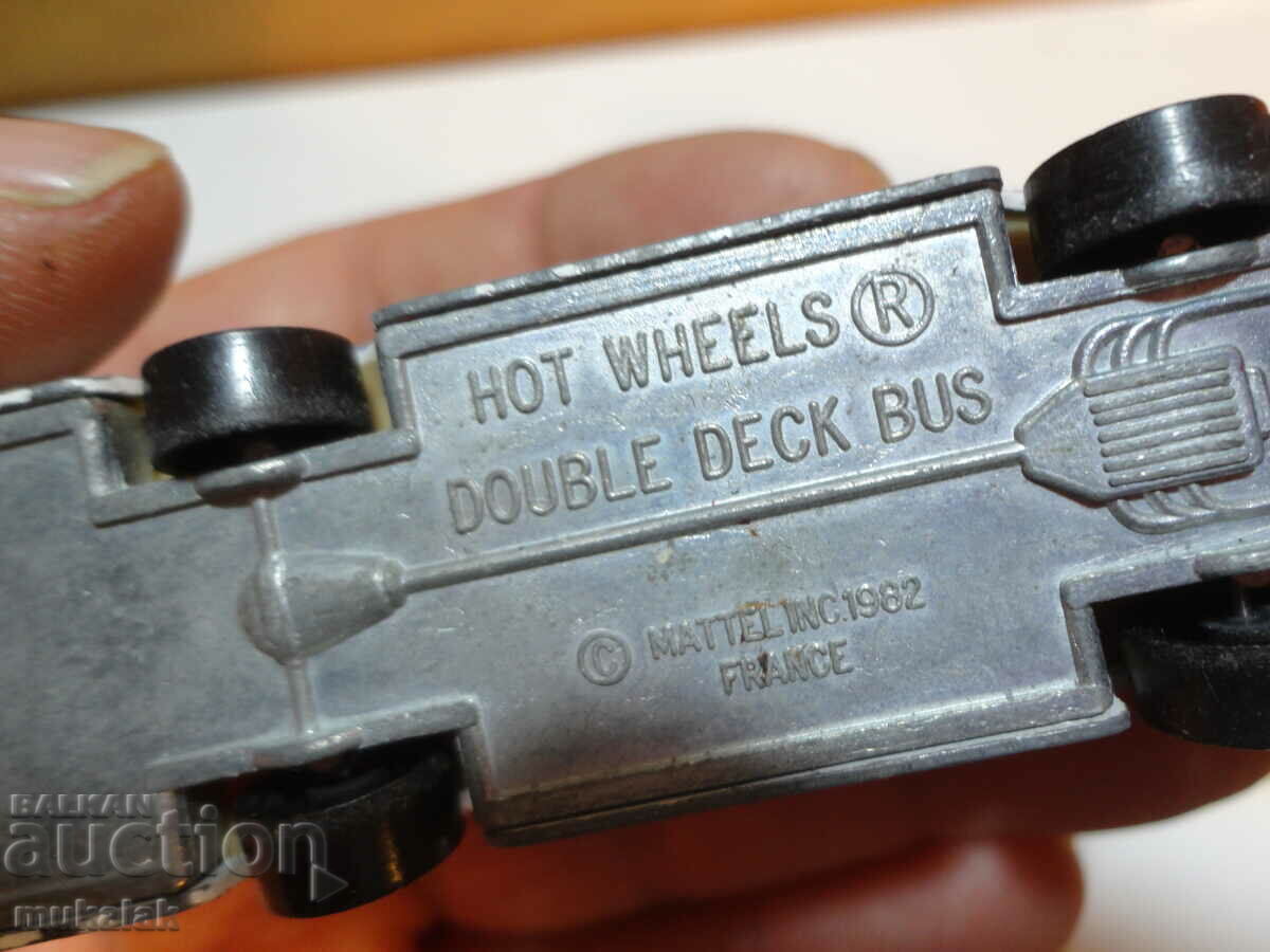 HOT WHEELS 1982 FRANCE DOUBLE DECK BUS RARE MODEL - 6 HOT WHEELS 1982 FRANCE DOUBLE DECK BUS RARE MODEL - 6