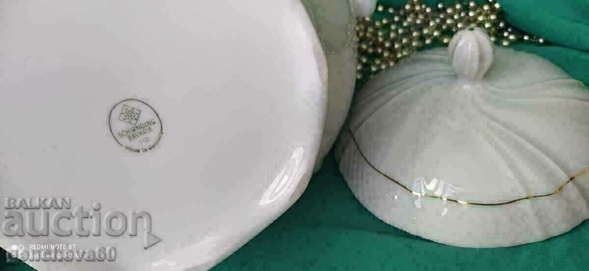 A beautiful German SCHIRNDINC/BAVARIA porcelain soup bowl - 6