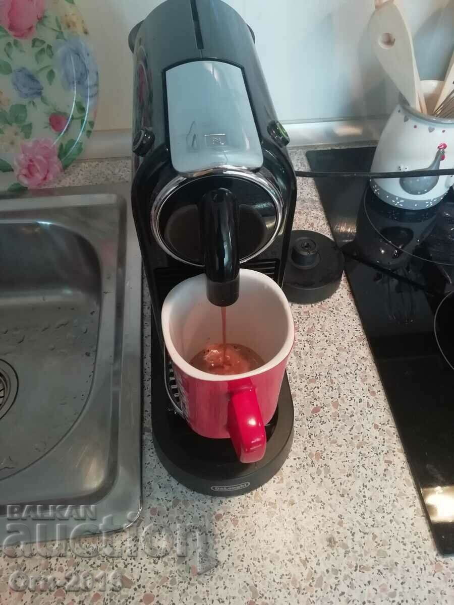 Auction Coffee machine with capsules - Nespresso De'Longhi Auction Coffee machine with capsules - Nespresso De'Longhi