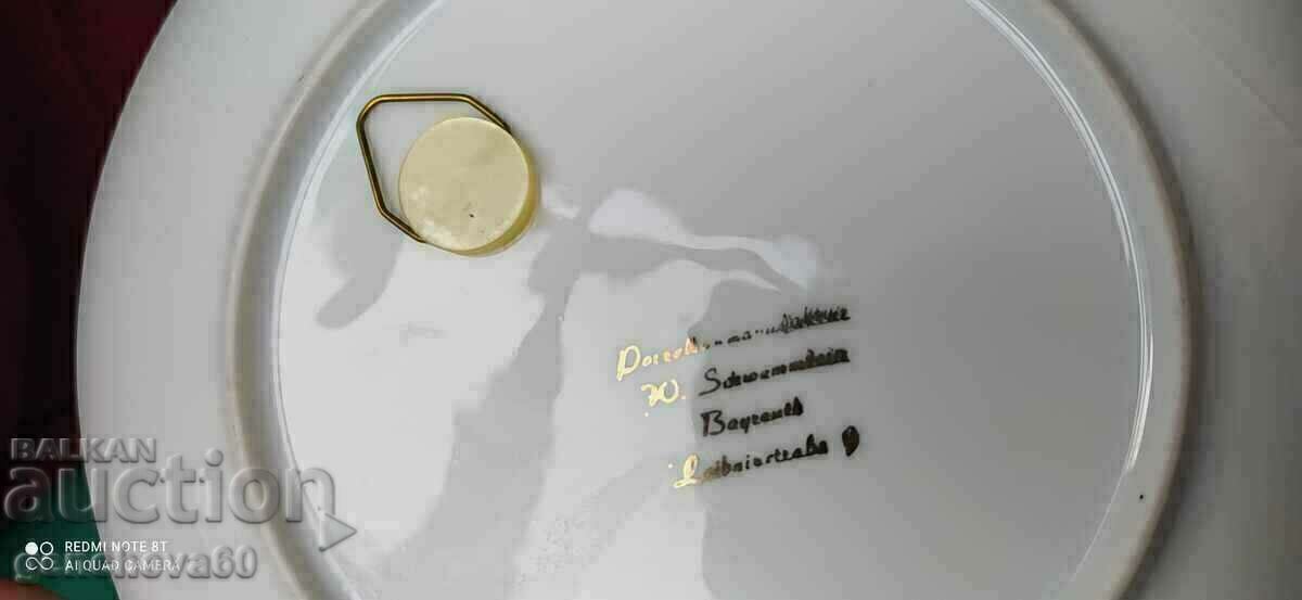 Παράδοση Πιάτο πορσελάνης για διακόσμηση 1977 Παράδοση Πιάτο πορσελάνης για διακόσμηση 1977