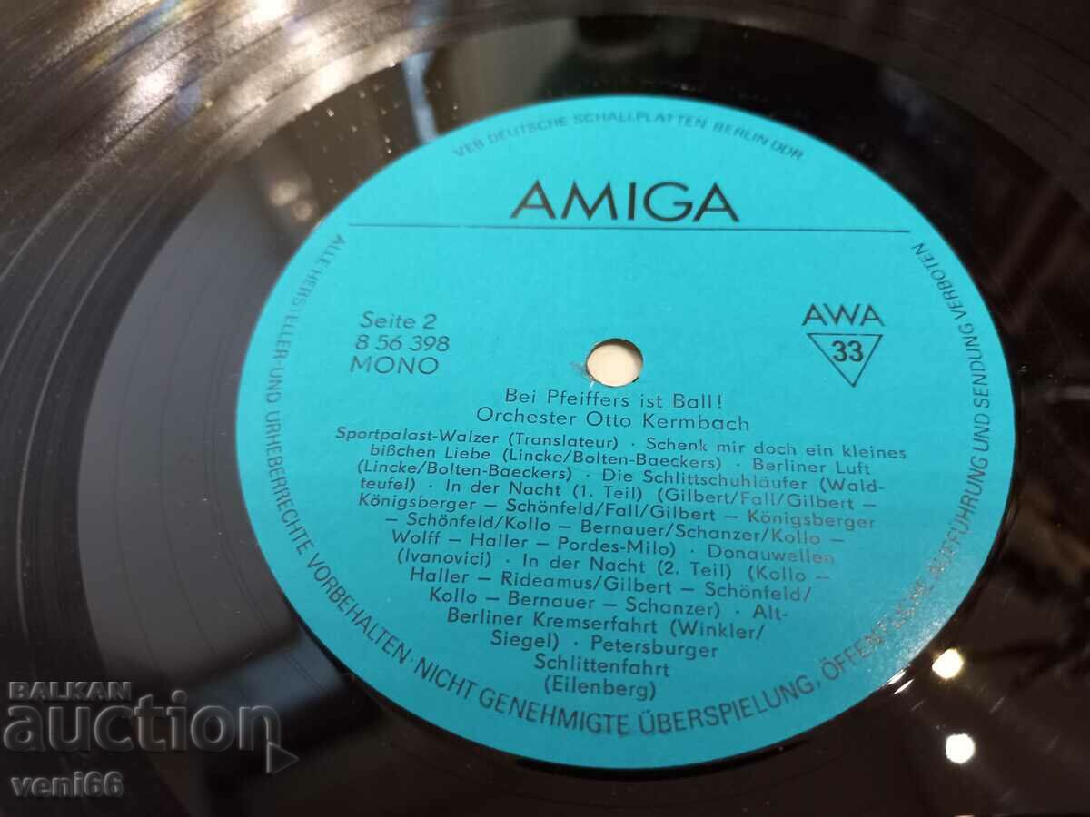 Auction Gramophone Record - The Orchestra of Otto Kermbach Auction Gramophone Record - The Orchestra of Otto Kermbach