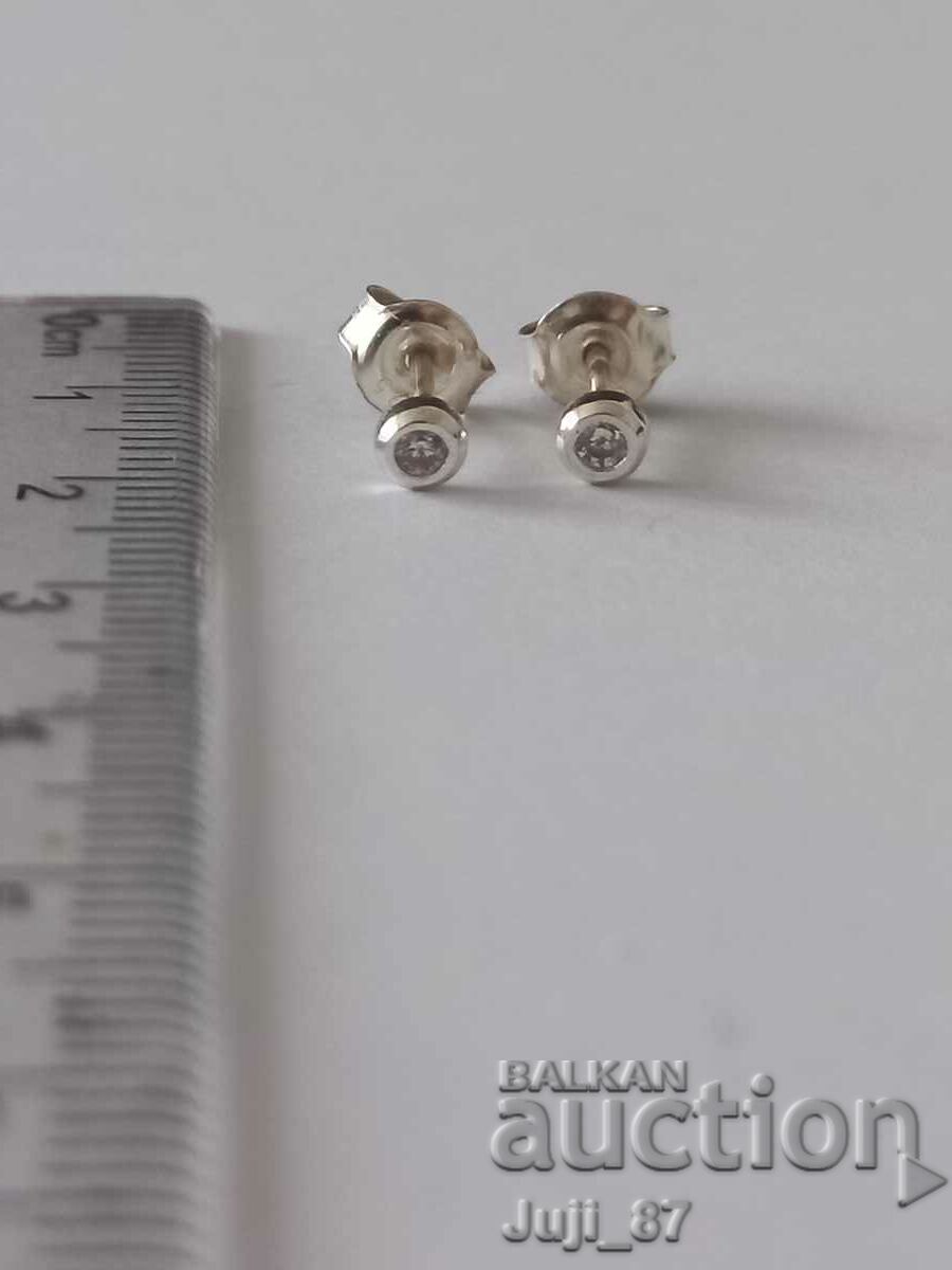 Νέα ασημένια σκουλαρίκια με πέτρα ζιργκόν