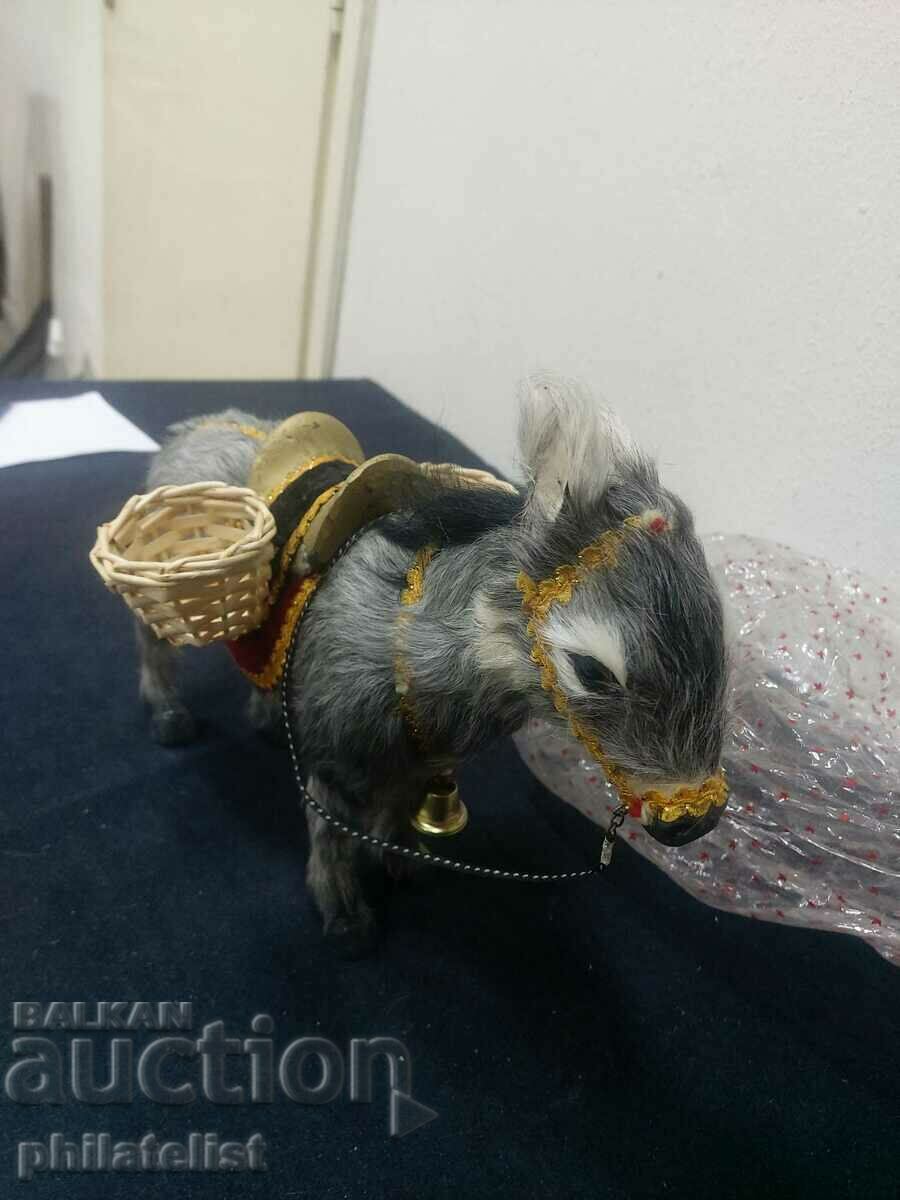 souvenir, decorative donkeys #2 with price 35.00 BGN | € 17.90 souvenir, decorative donkeys #2 with price 35.00 BGN | € 17.90