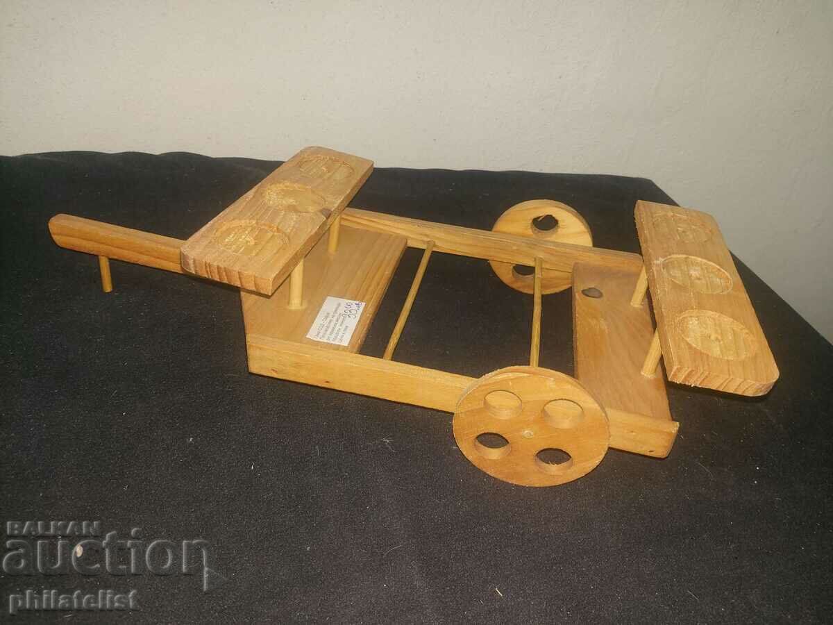 дървен сувенир ! с цена 33.00 лв. | € 16.87