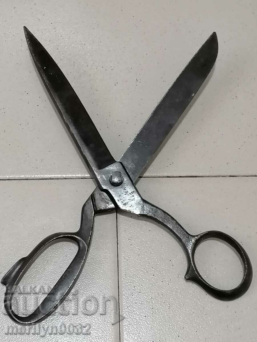 Tailoring German late 19th century scissors Solingen scissors - 5 Tailoring German late 19th century scissors Solingen scissors - 5