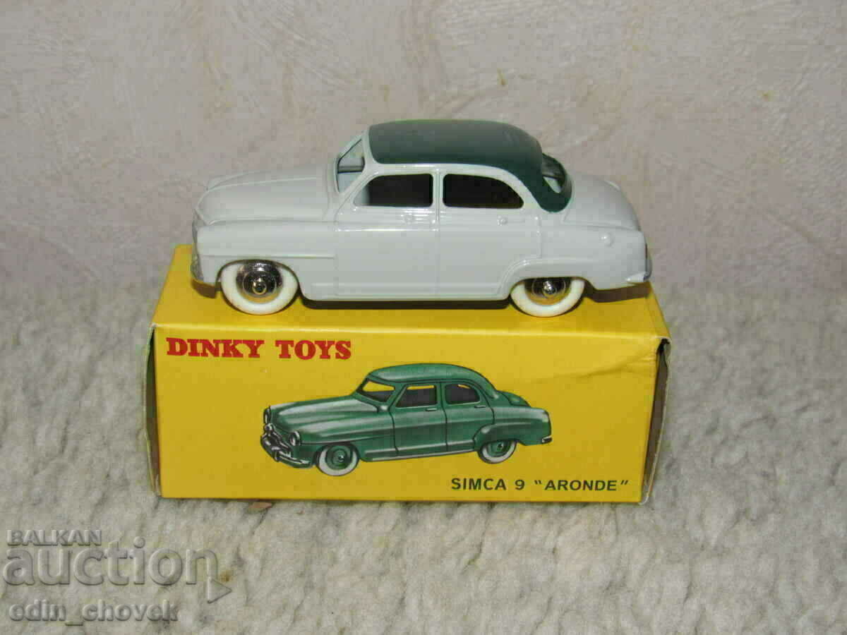 1/43 DeAgostini Norev Dinky Toys 24U Simca 9 Aronde
