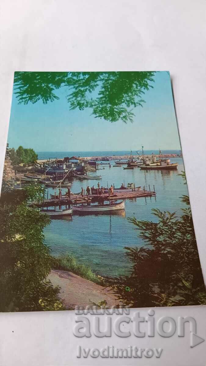 Пощенска картичка Несебър Пристанището 1972
