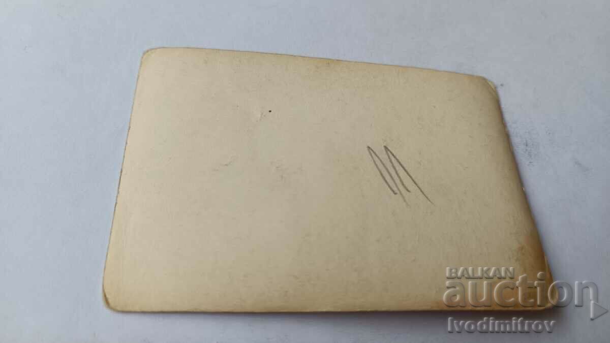 Photo Men women and children at the pool with price 1.25 BGN | € 0.64 Photo Men women and children at the pool with price 1.25 BGN | € 0.64