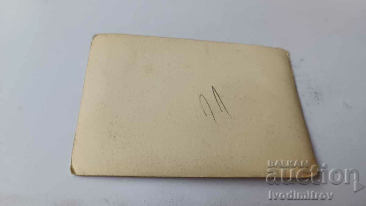 Photo Men women and children at the pool with price 1.25 BGN | € 0.64 Photo Men women and children at the pool with price 1.25 BGN | € 0.64