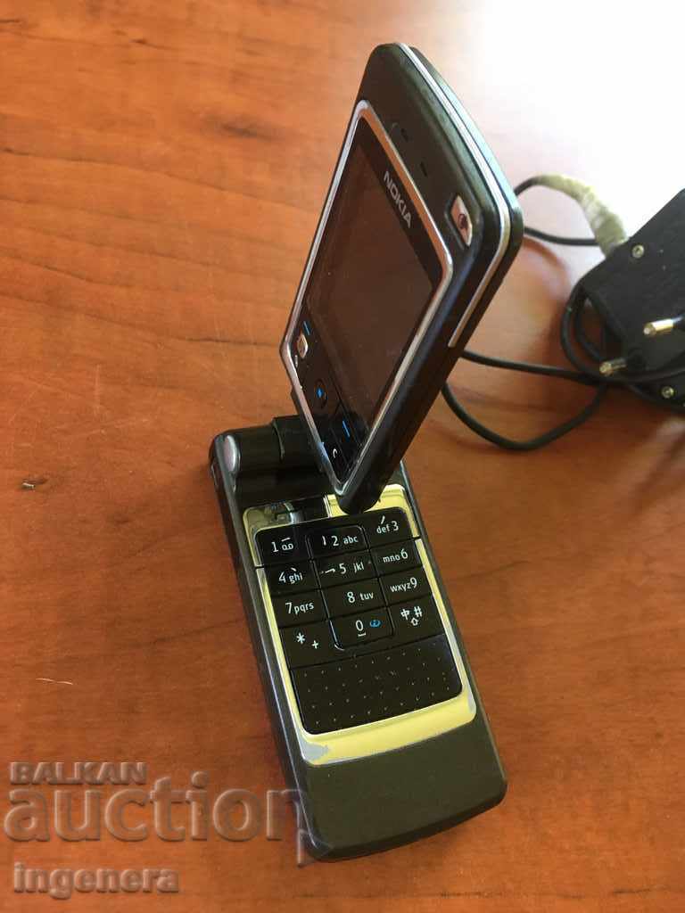 Auction NOKIA 6260 PHONE WITH BATTERY AND CHARGER - NOT WORKING! Auction NOKIA 6260 PHONE WITH BATTERY AND CHARGER - NOT WORKING!