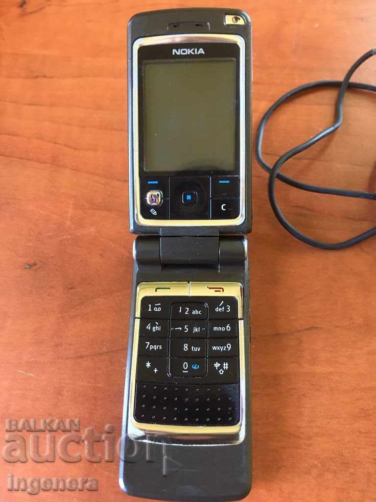 NOKIA 6260 PHONE WITH BATTERY AND CHARGER - NOT WORKING!
