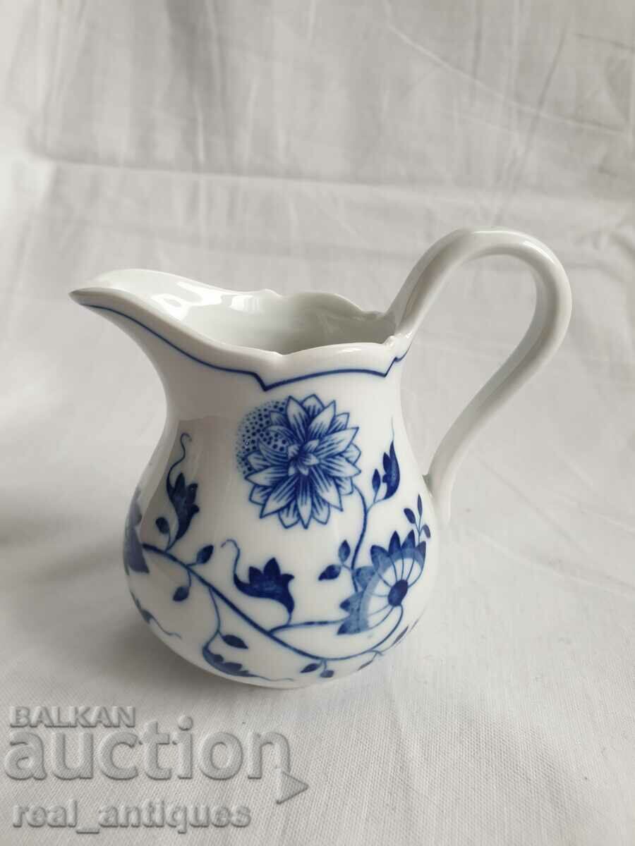 Porcelain latiere - Hutschenreuther Germany