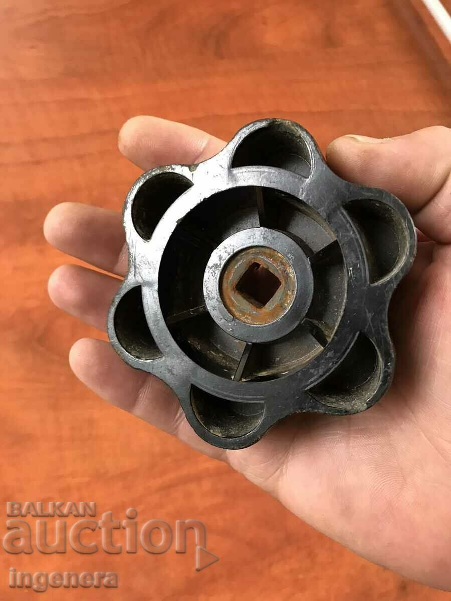 ROTARY HANDLE FOR BAKELITE BREATH FAUCET with price 5.00 BGN | € 2.56 ROTARY HANDLE FOR BAKELITE BREATH FAUCET with price 5.00 BGN | € 2.56