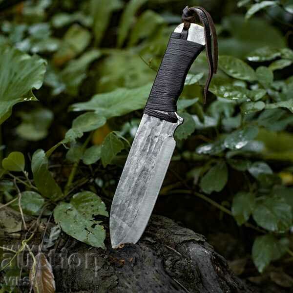 Delivery of Massive hunting knife/survival type/ 100x220 mm