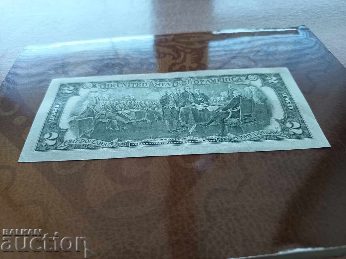 Delivery of US 2 Dollar Note from 2003 A, Chicago, Illinois Delivery of US 2 Dollar Note from 2003 A, Chicago, Illinois