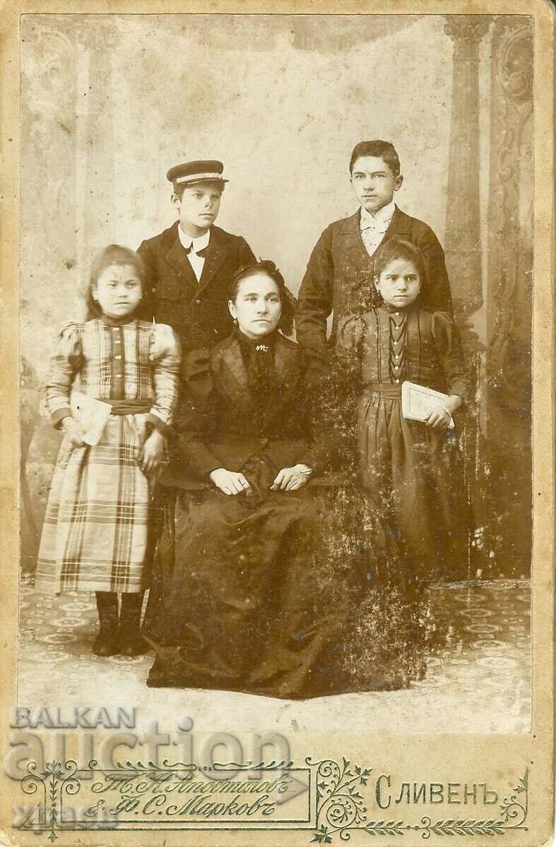 OLD PHOTOGRAPH - CARDBOARD - PHOTO MARKOV - SLIVEN - 0435A OLD PHOTOGRAPH - CARDBOARD - PHOTO MARKOV - SLIVEN - 0435A