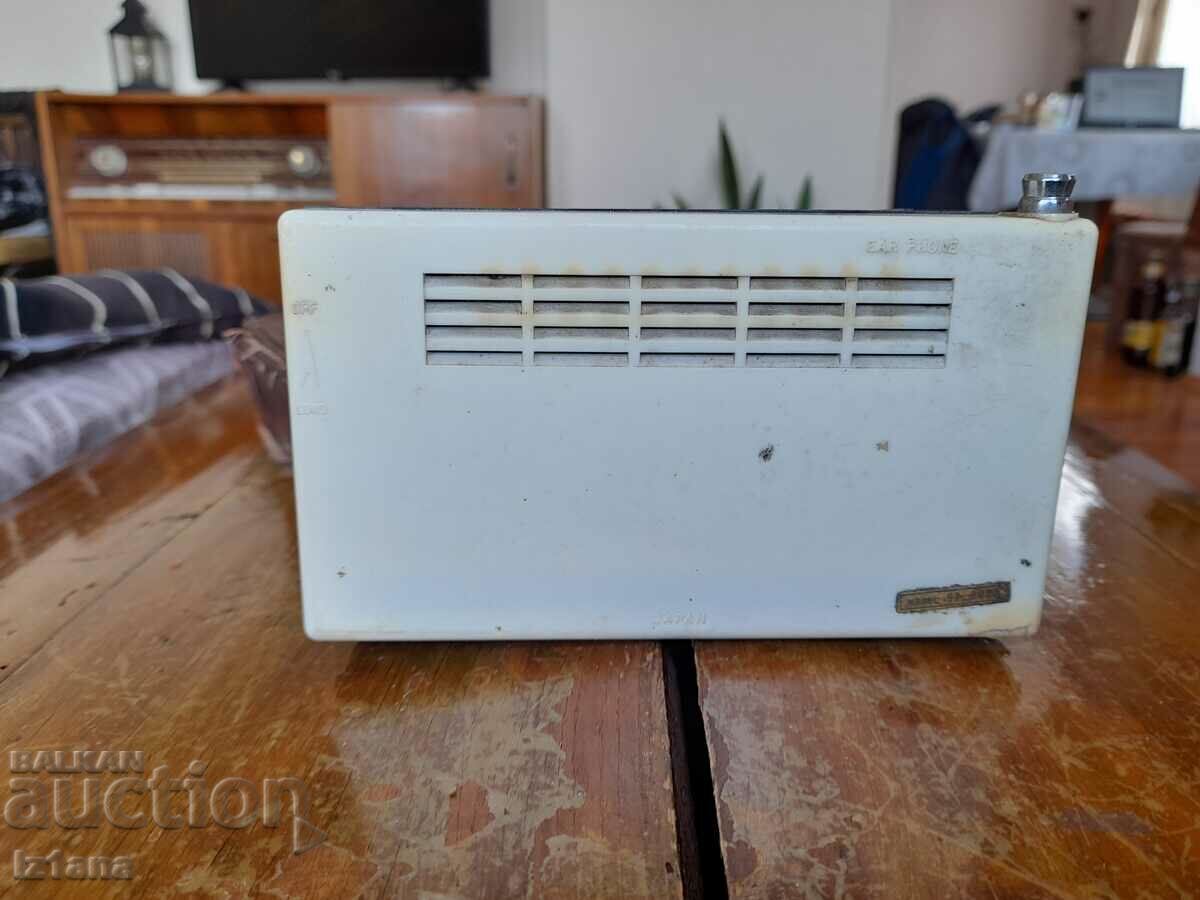 Δημοπρασία Παλιό ραδιόφωνο, ραδιόφωνο Times