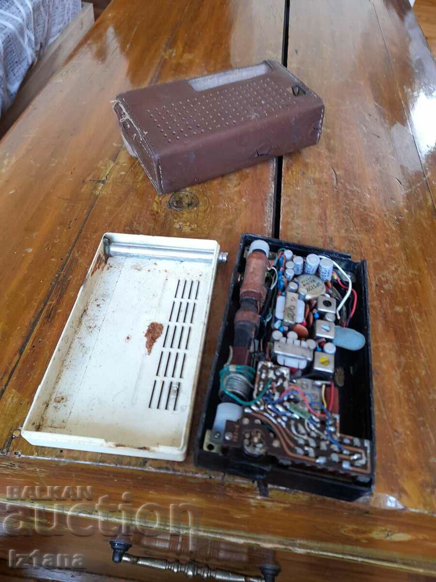 Παλιό ραδιόφωνο, ραδιόφωνο Times - 7