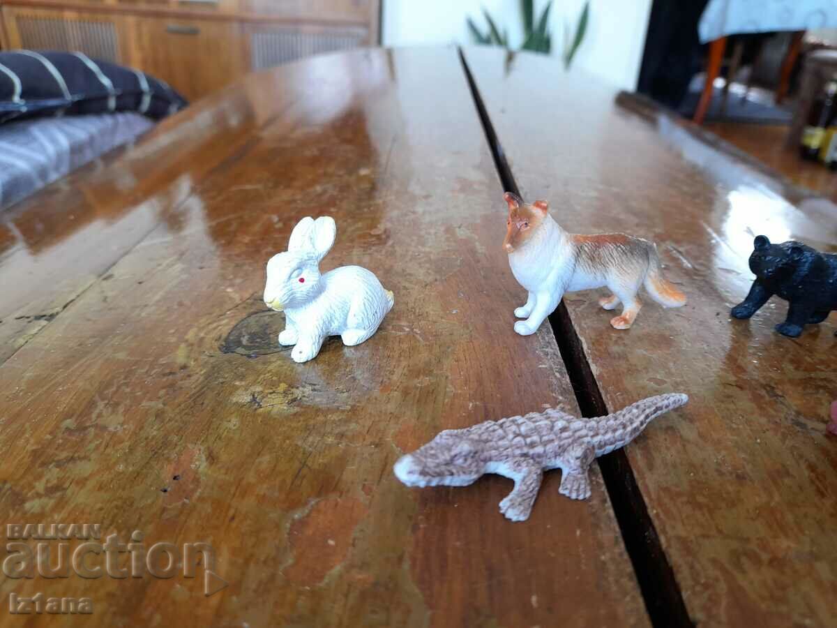 Παλιά ειδώλια, ζώα με τιμή 30.00 BGN | € 15.34 Παλιά ειδώλια, ζώα με τιμή 30.00 BGN | € 15.34