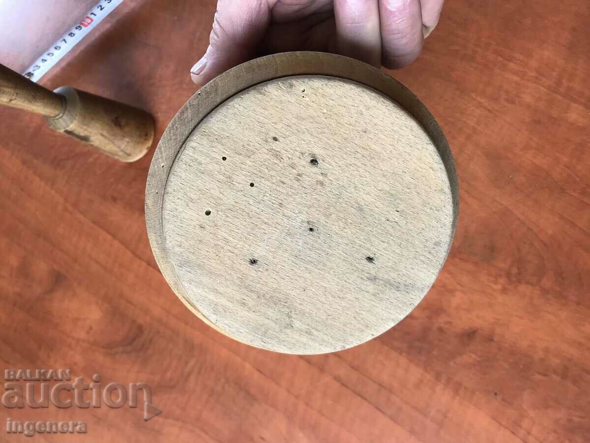 LARGE ANTIQUE WOODEN MORTAR WITH HAMMER - 6 LARGE ANTIQUE WOODEN MORTAR WITH HAMMER - 6