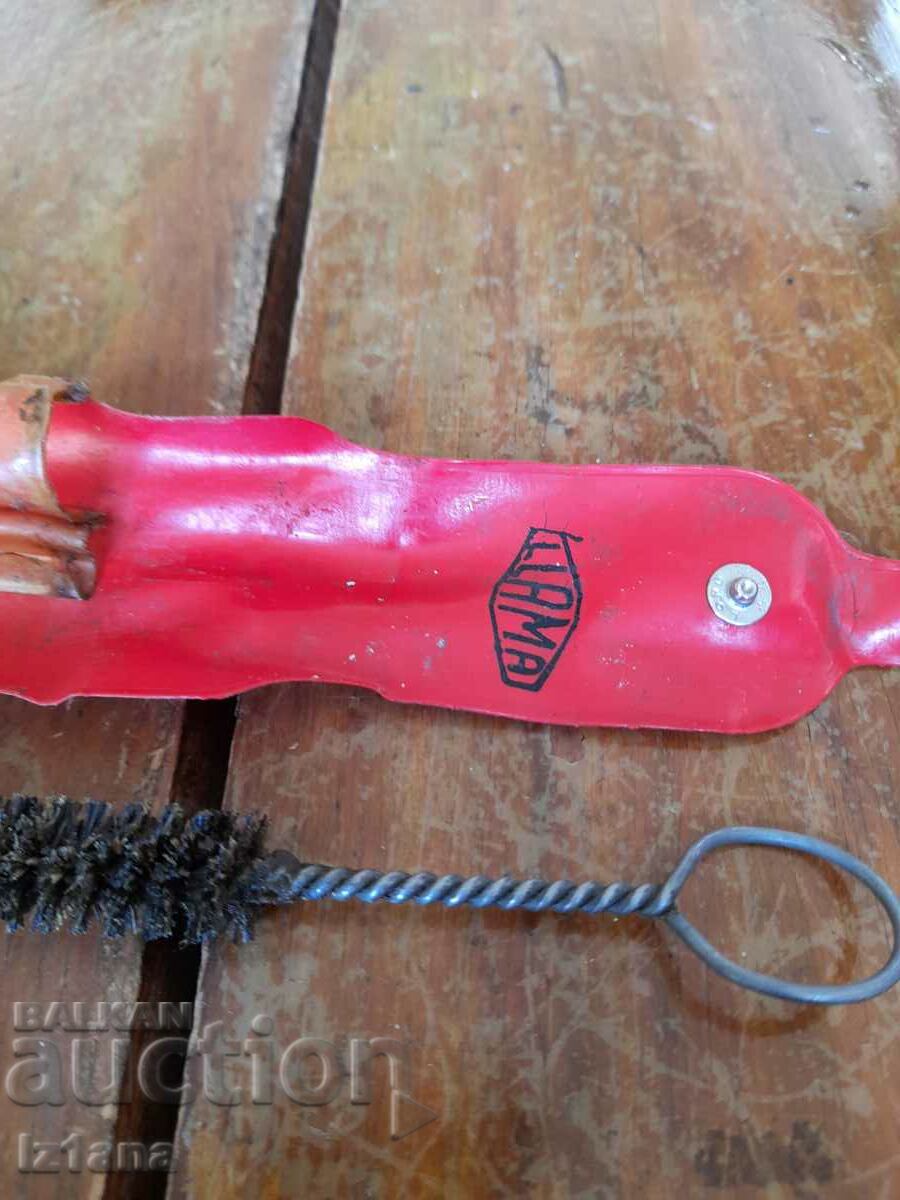 Delivery of Old ramrod, gun brushes Delivery of Old ramrod, gun brushes