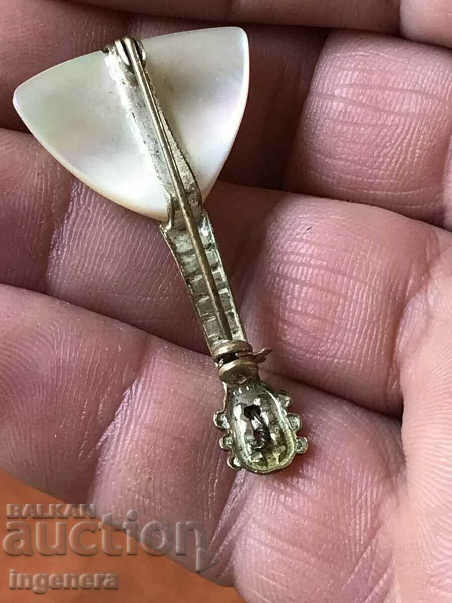 BROOCH SYMBOL METAL MOTHER OF PEARL BALALAYA GUITAR COLLECTIBLE - 7 BROOCH SYMBOL METAL MOTHER OF PEARL BALALAYA GUITAR COLLECTIBLE - 7