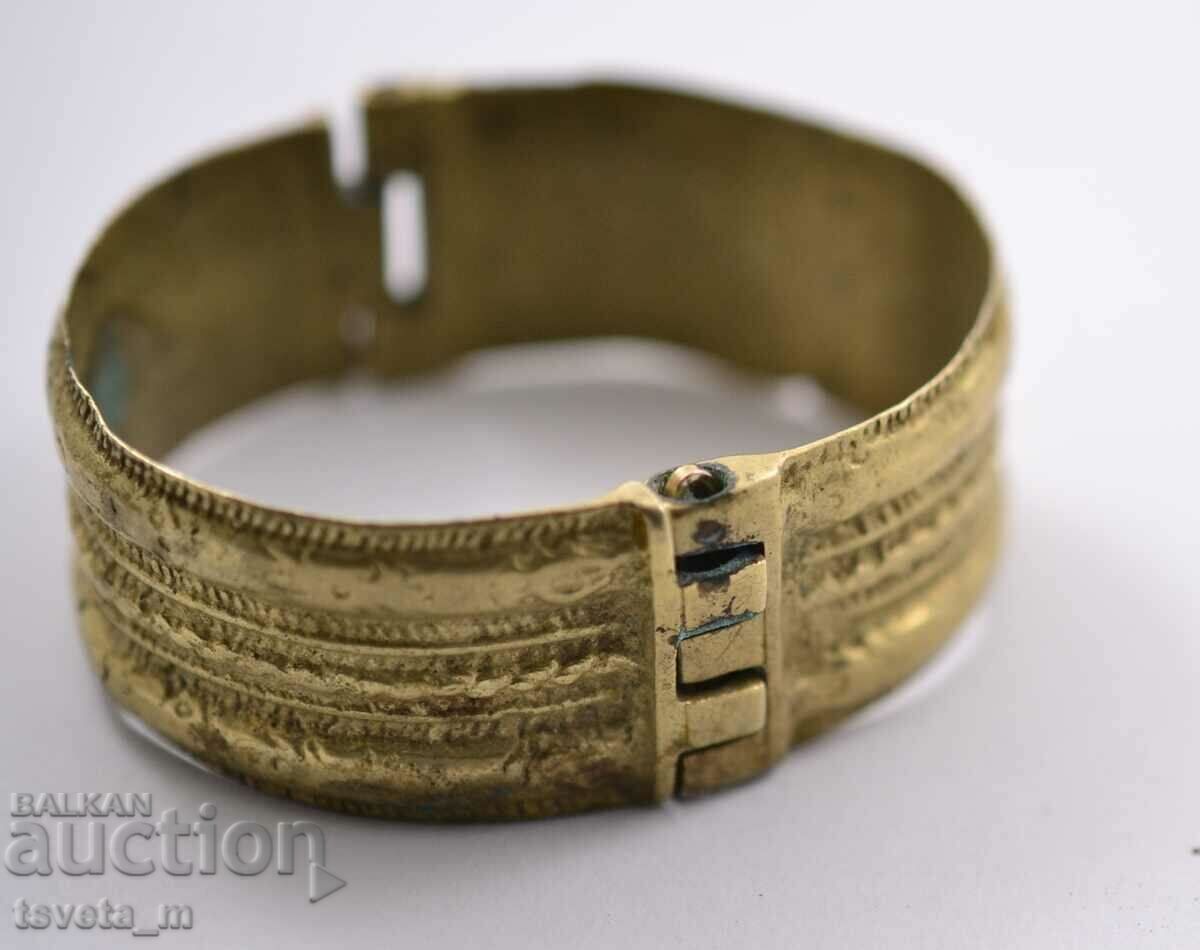 Ancient revival bracelet, FOLK COSTUME