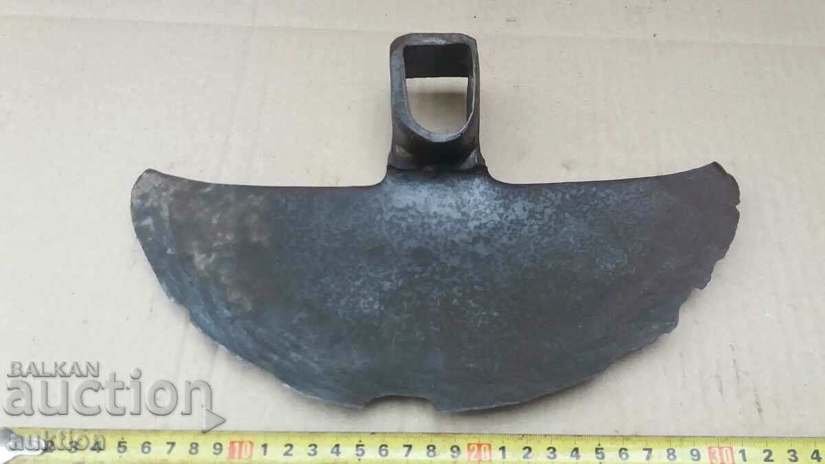 Delivery of MASSIVE HOE, DIGGER Delivery of MASSIVE HOE, DIGGER