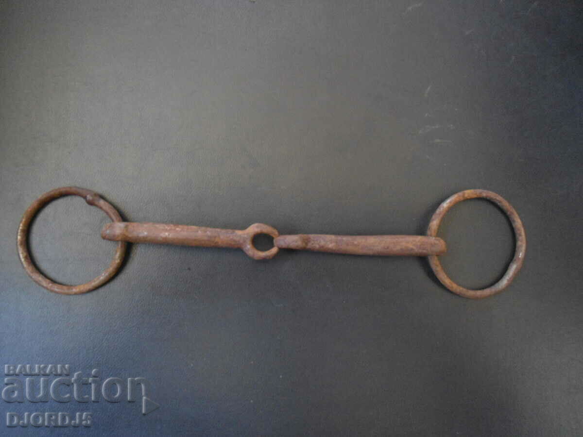 Δημοπρασία Παλιά πλαστά χαλινάρι Δημοπρασία Παλιά πλαστά χαλινάρι