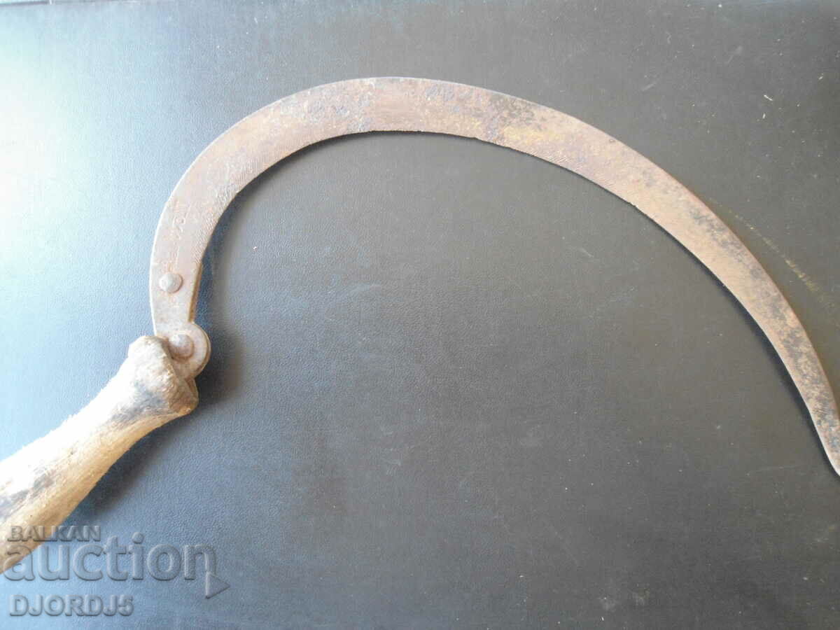 Auction Old sickle, engraved, markings Auction Old sickle, engraved, markings