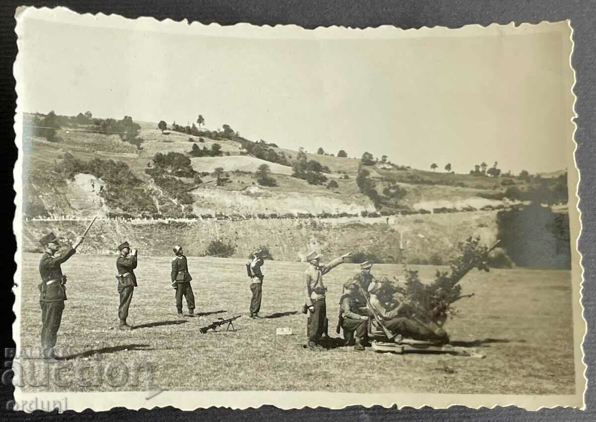 3516 Царство България Бронирана бригада учения зенитно оръди
