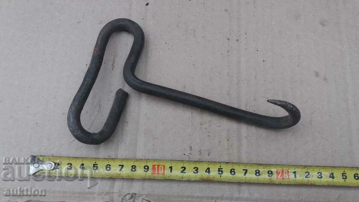 Delivery of OLD FORGED HOOK, CHANGEL Delivery of OLD FORGED HOOK, CHANGEL