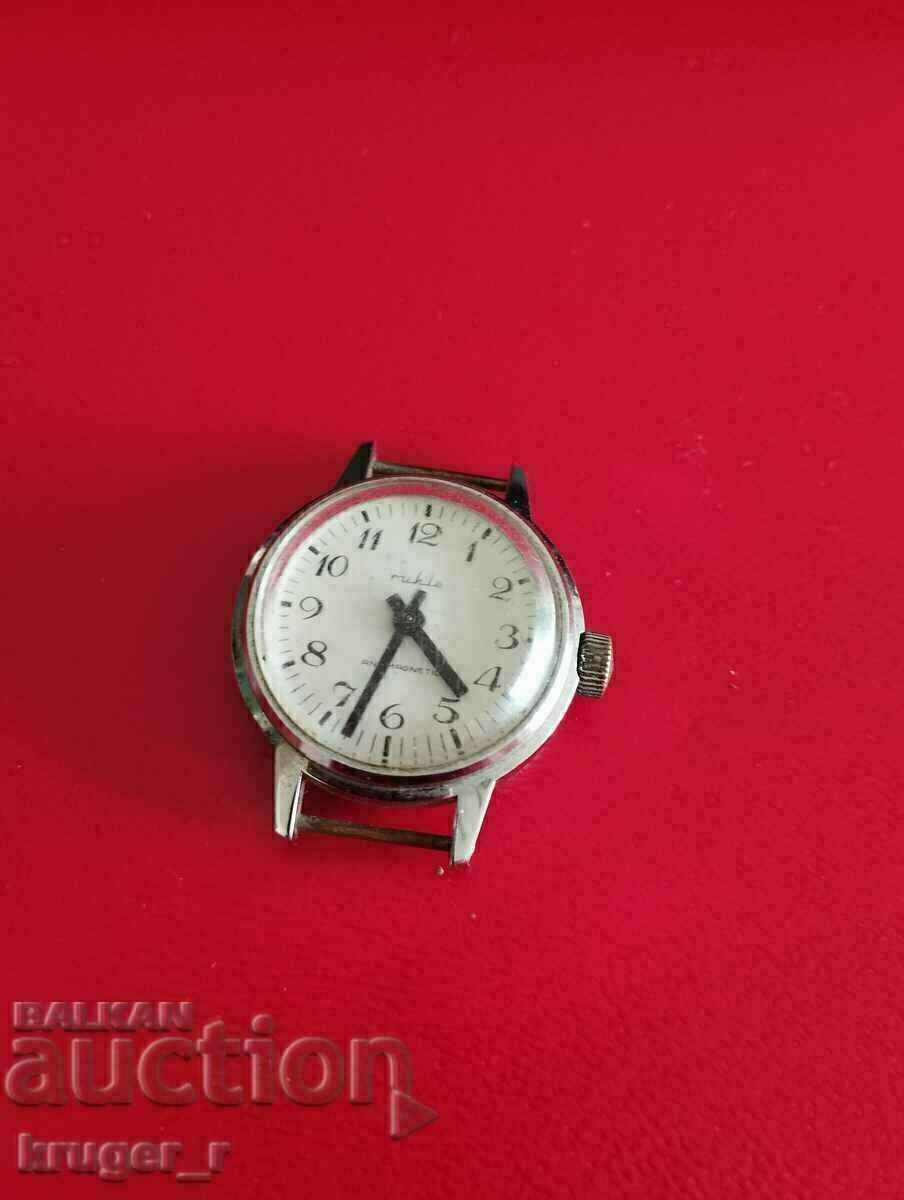 Γυναικείο ρολόι RUHLA με τιμή 15.00 BGN | € 7.67 Γυναικείο ρολόι RUHLA με τιμή 15.00 BGN | € 7.67