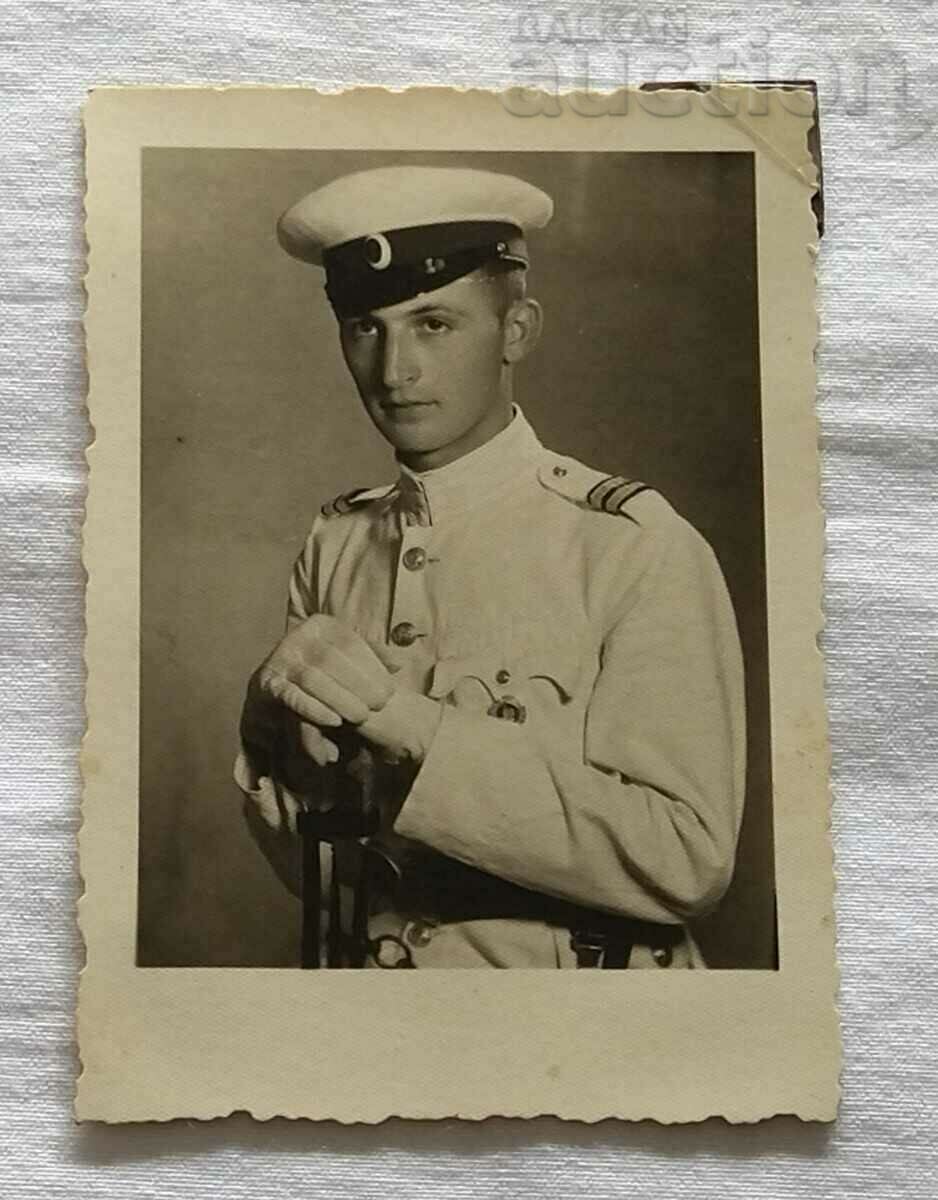 MILITARY INSIGNIA WITH THE FACE OF KING SIMEON II 11/8/1943 PHOTO