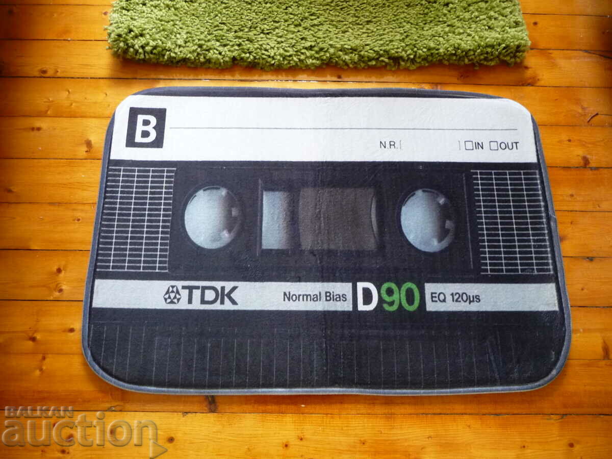 17. Carpet audio tape audio tape tape recorder cassette stereo with price 15.00 BGN | € 7.67 17. Carpet audio tape audio tape tape recorder cassette stereo with price 15.00 BGN | € 7.67