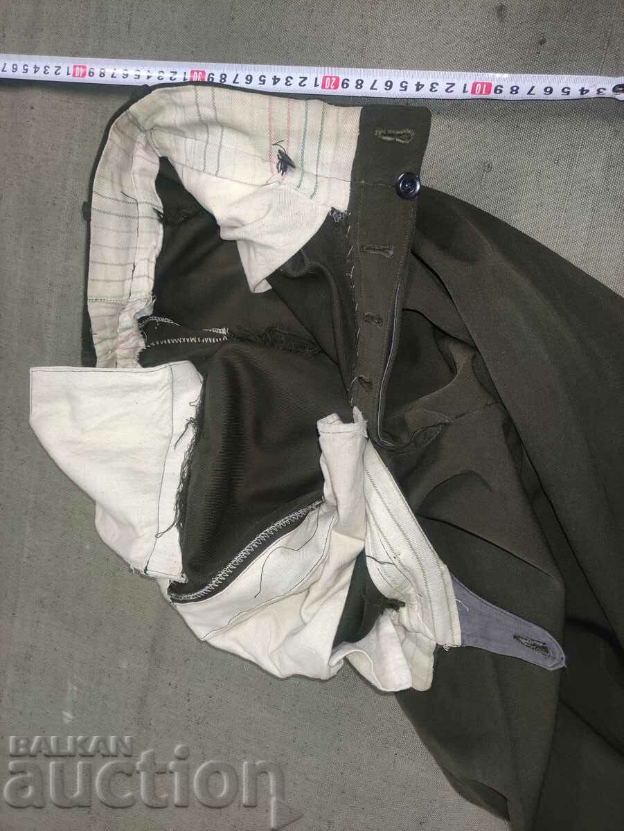 Livrarea Pantaloni de uniformă