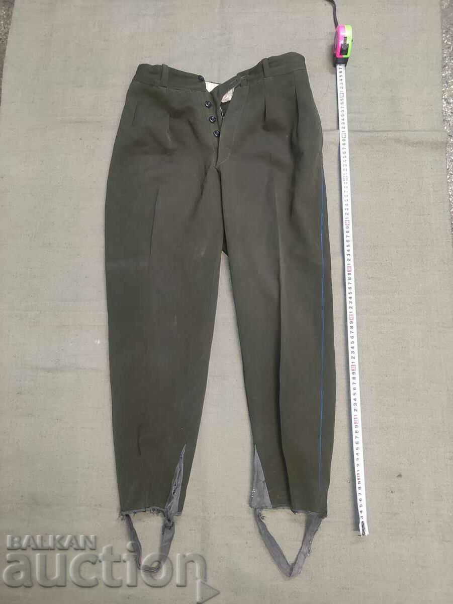Pantaloni de uniformă