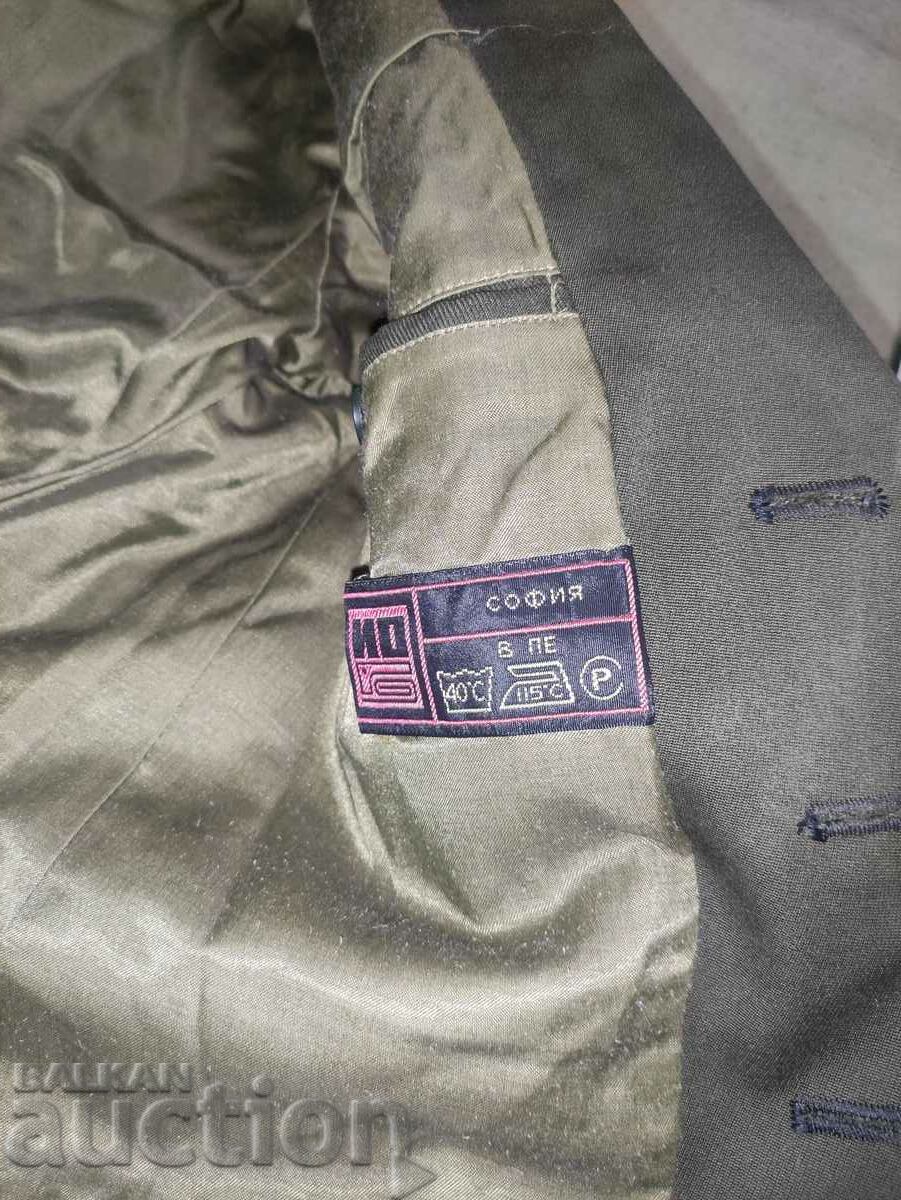 Licitație uniforme vechi