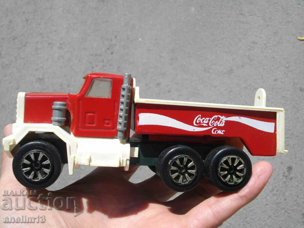 Delivery of OLD COCA COLA TIN TOY TRUCK Delivery of OLD COCA COLA TIN TOY TRUCK