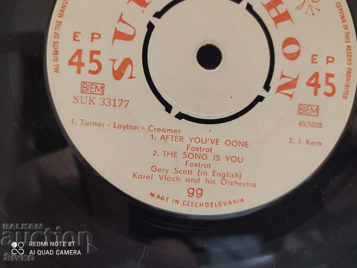 Delivery of Foxtrot Turntable Delivery of Foxtrot Turntable